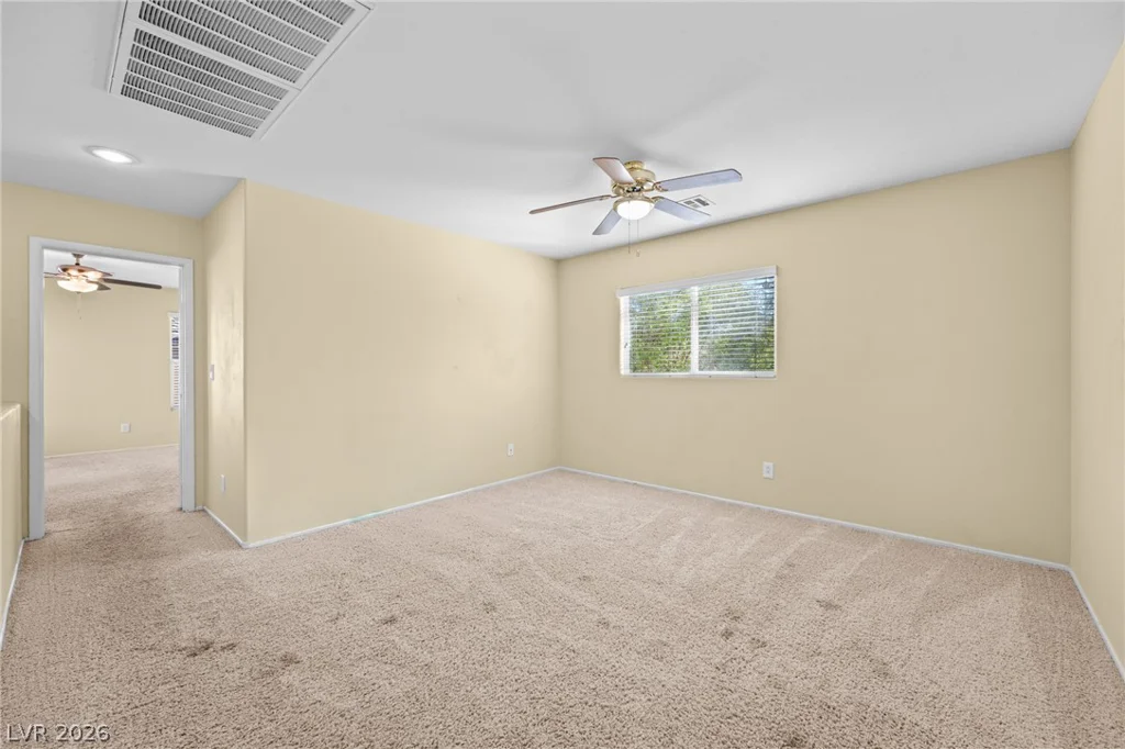 38 Summer Walk, Las Vegas, NV 89183
