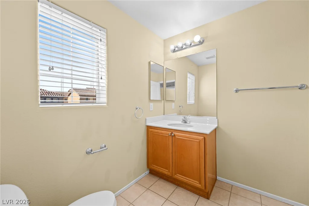 38 Summer Walk, Las Vegas, NV 89183