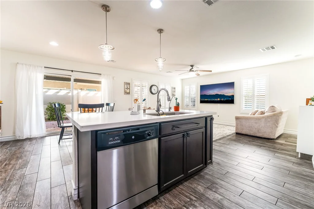 3668 Via Mariposa, Las Vegas, NV 89115