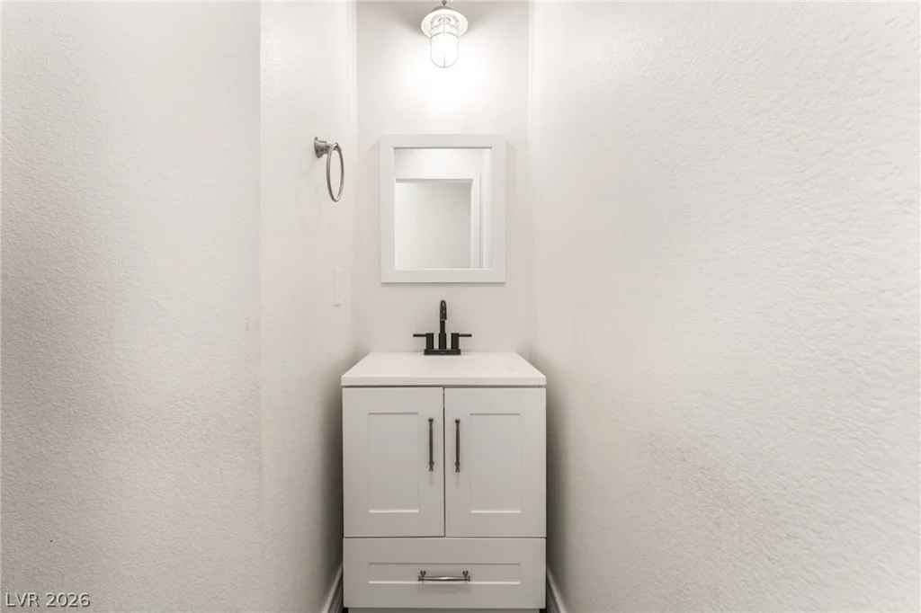 3668 Via Mariposa, Las Vegas, NV 89115