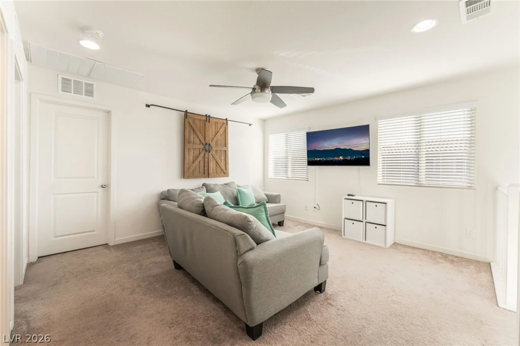 3668 Via Mariposa, Las Vegas, NV 89115