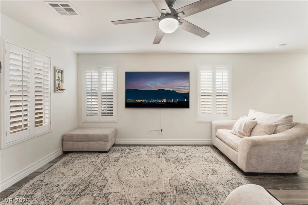3668 Via Mariposa, Las Vegas, NV 89115