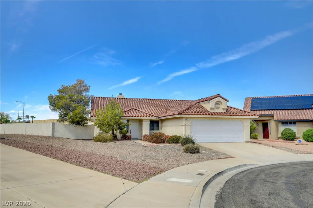 970 Hunters Run, Henderson, NV 89002