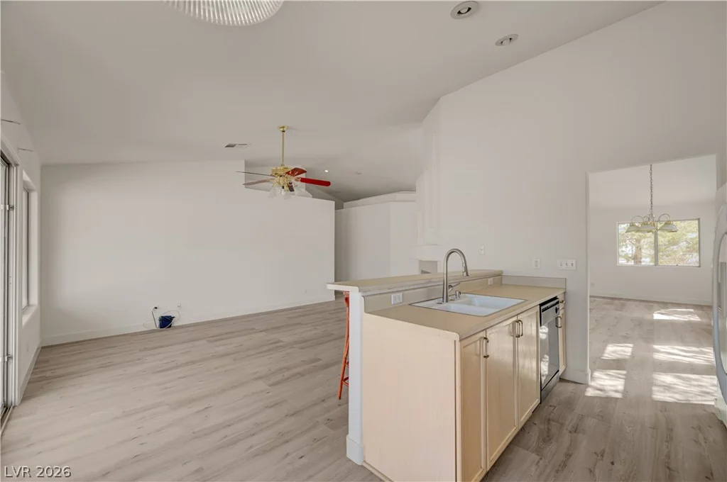 970 Hunters Run, Henderson, NV 89002
