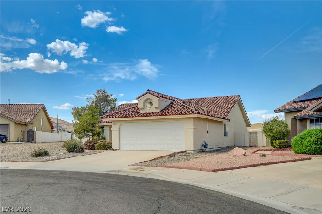 970 Hunters Run, Henderson, NV 89002