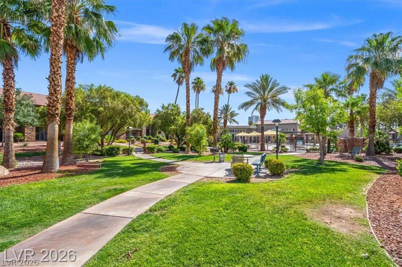 5332 River Glen, Las Vegas, NV 89103