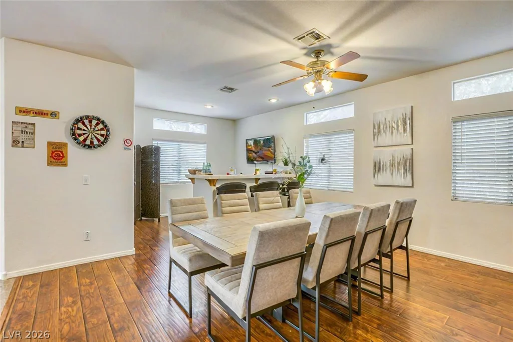 7451 Midfield, Las Vegas, NV 89120