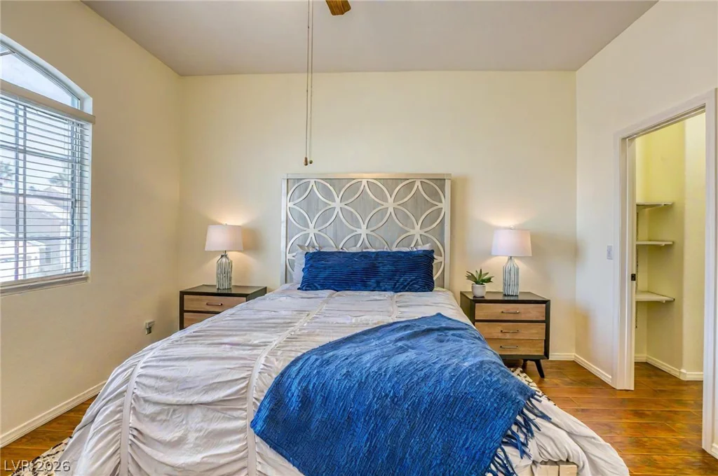 7451 Midfield, Las Vegas, NV 89120