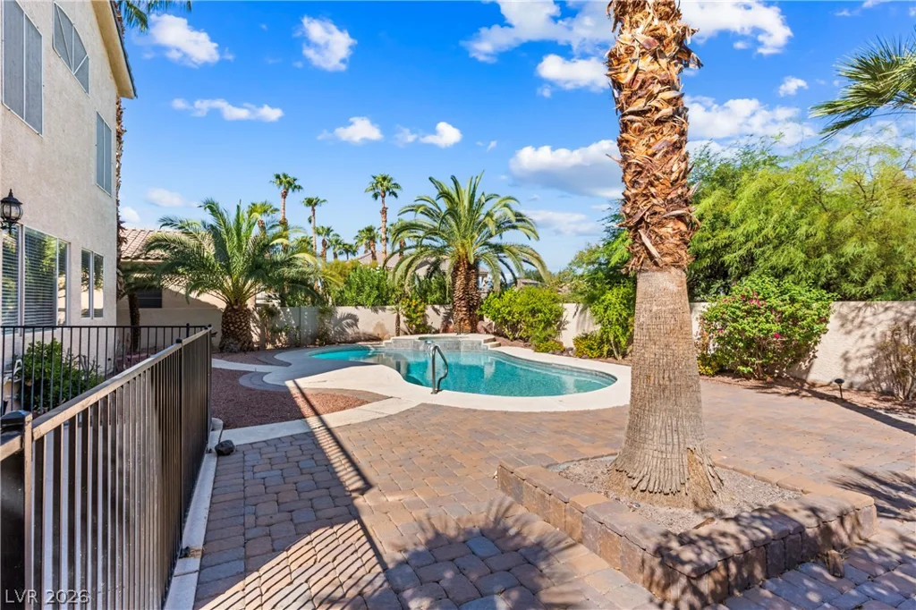 57 Ancient Hills, Henderson, NV 89074
