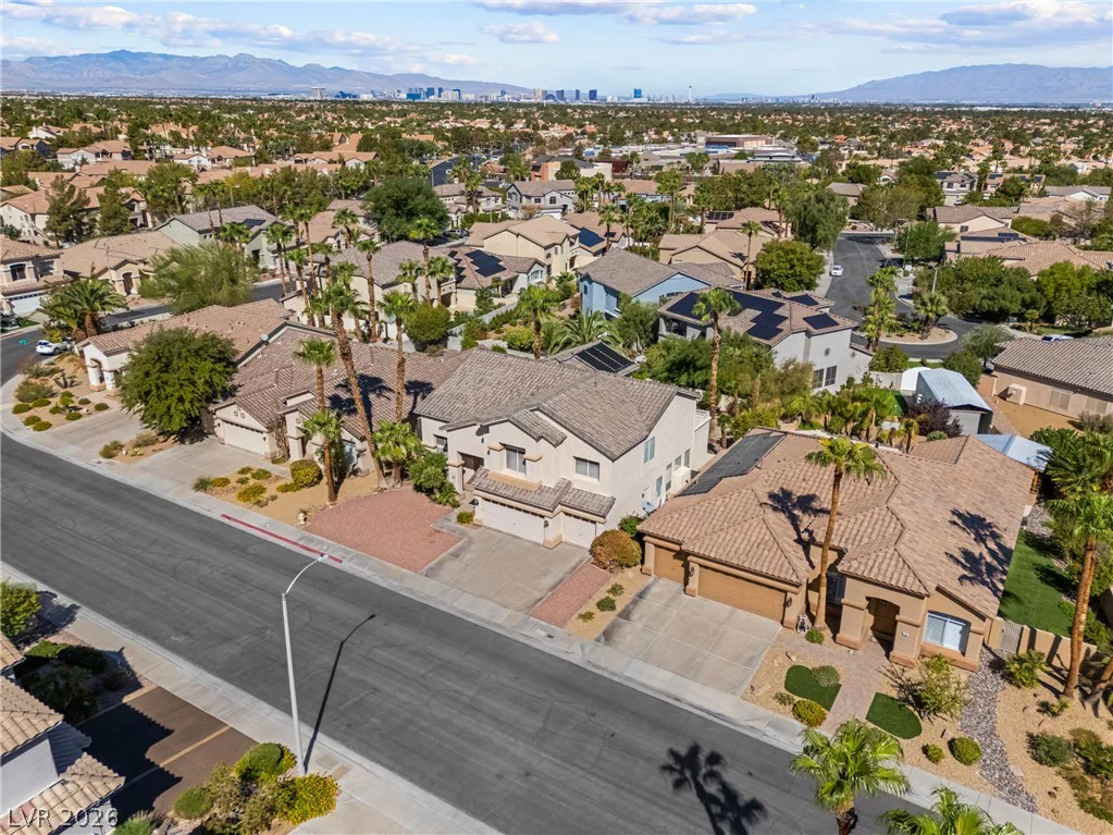 57 Ancient Hills, Henderson, NV 89074