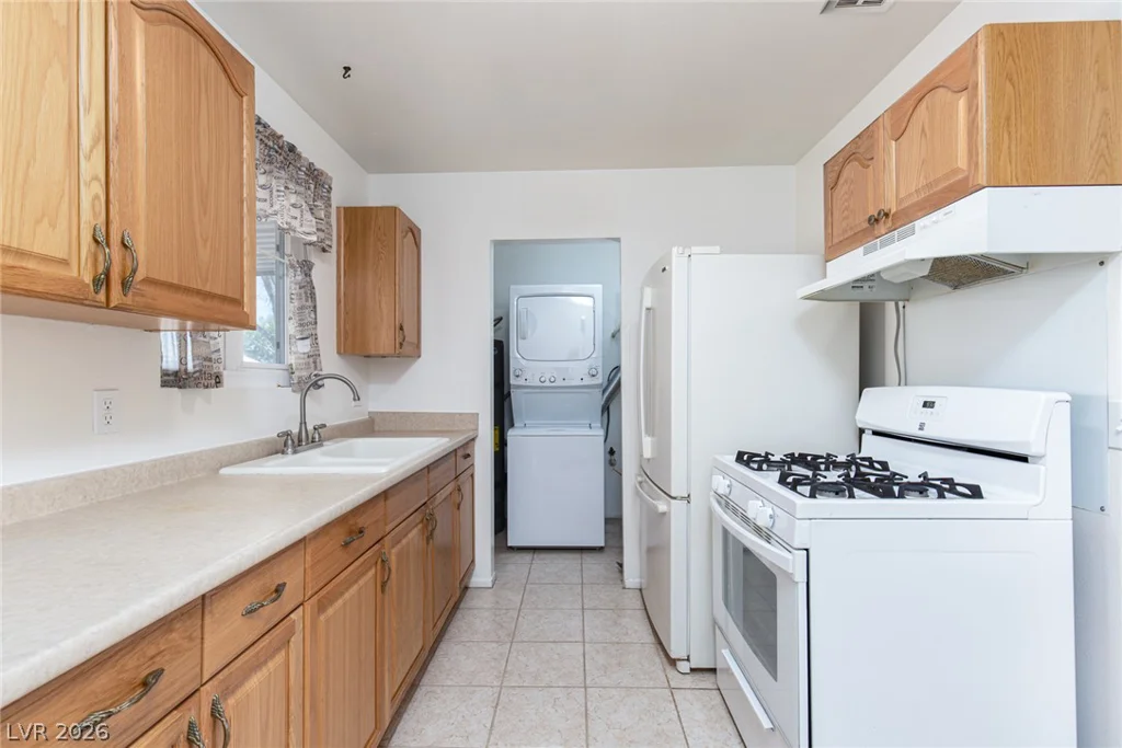5574 Northridge, Las Vegas, NV 89122