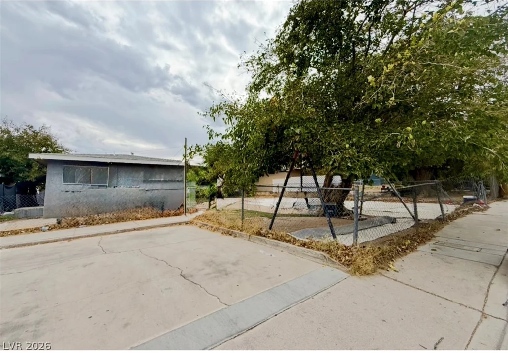 129 George, Las Vegas, NV 89106