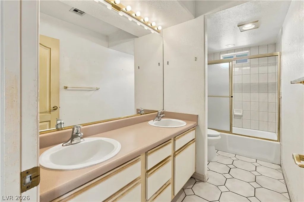 921 Primrose, Henderson, NV 89011