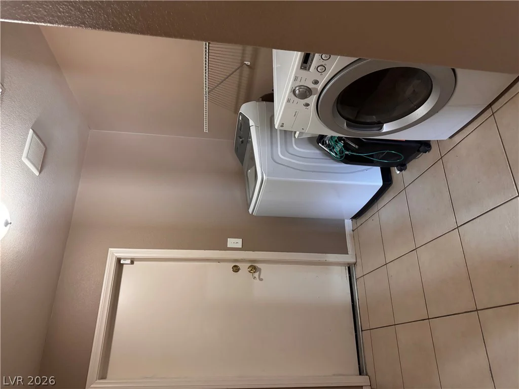 2011 Highland, Pahrump, NV 89048