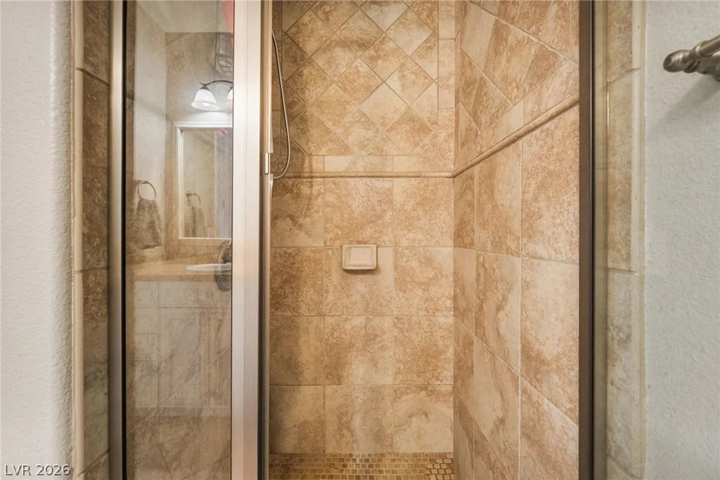 30 Via Vasari, Henderson, NV 89011