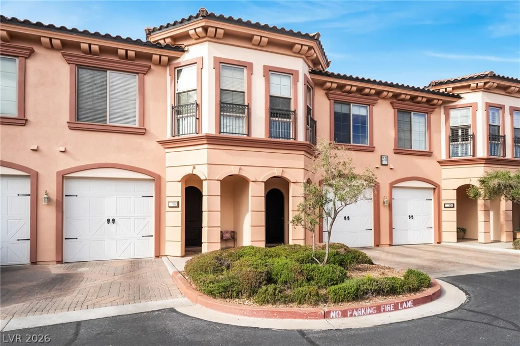 30 Via Vasari, Henderson, NV 89011
