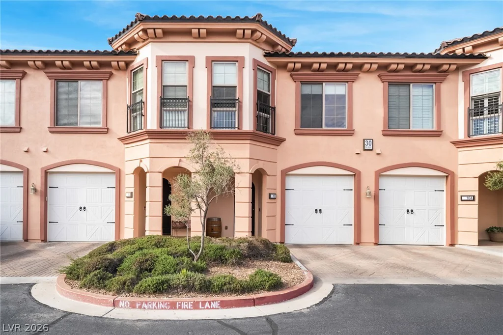 30 Via Vasari, Henderson, NV 89011