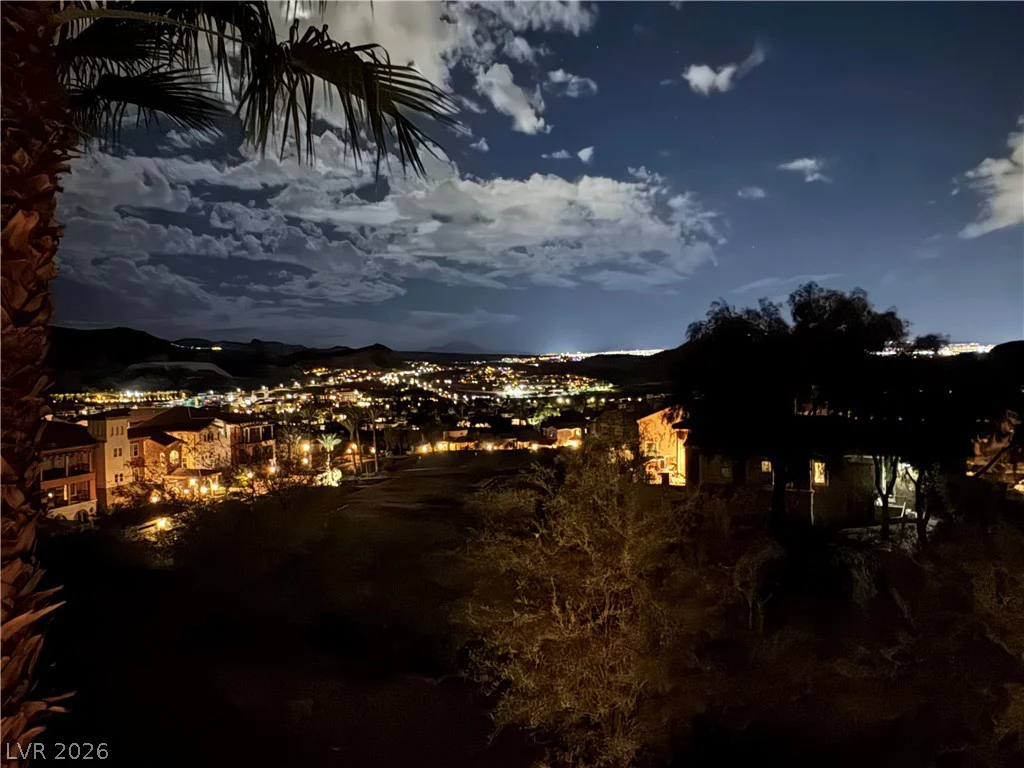 30 Via Vasari, Henderson, NV 89011