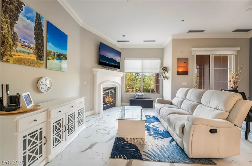 30 Via Vasari, Henderson, NV 89011