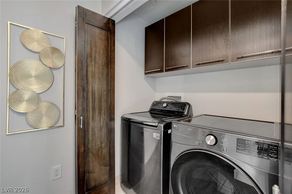 8925 Flamingo, Las Vegas, NV 89147