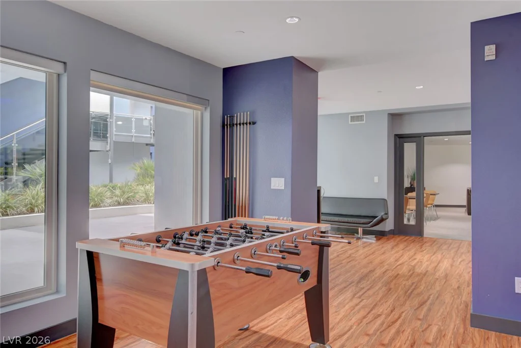 8925 Flamingo, Las Vegas, NV 89147