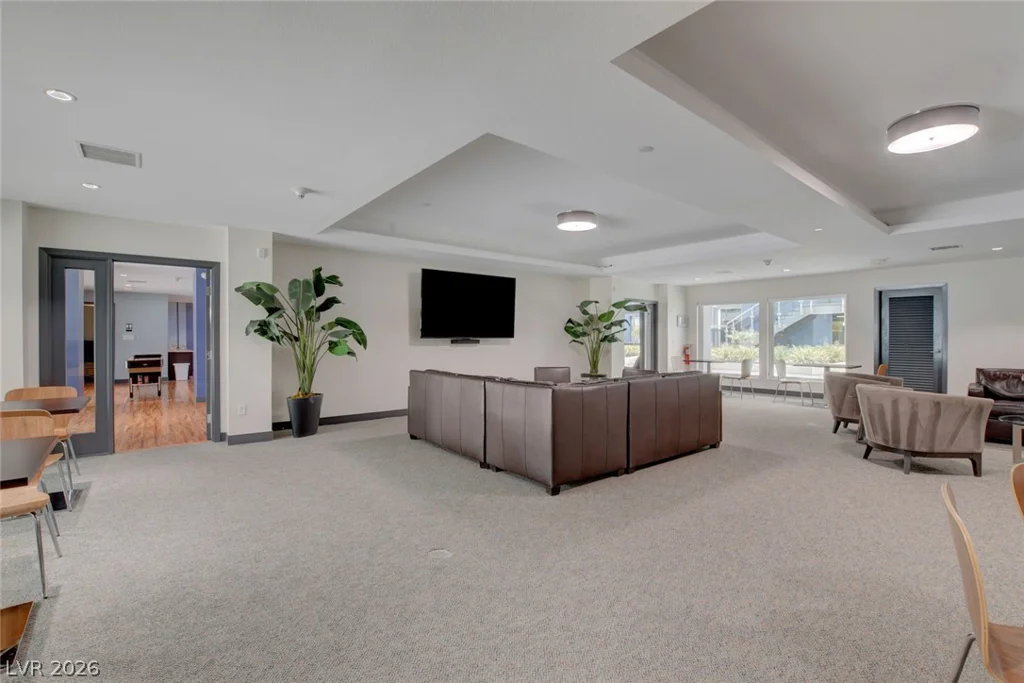 8925 Flamingo, Las Vegas, NV 89147