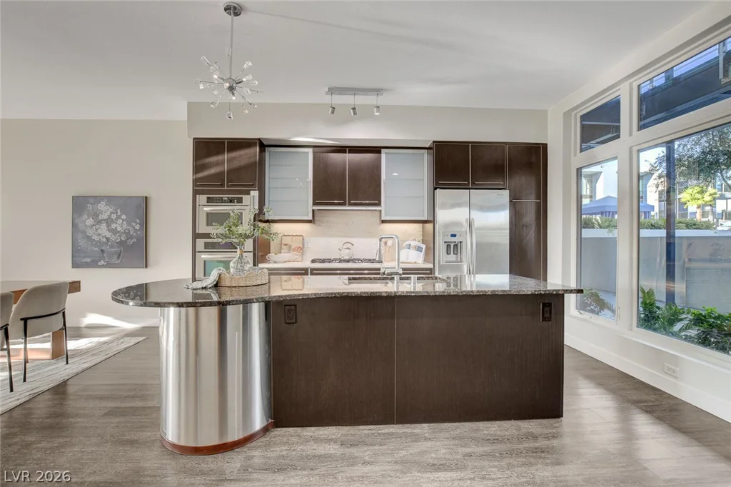 8925 Flamingo, Las Vegas, NV 89147