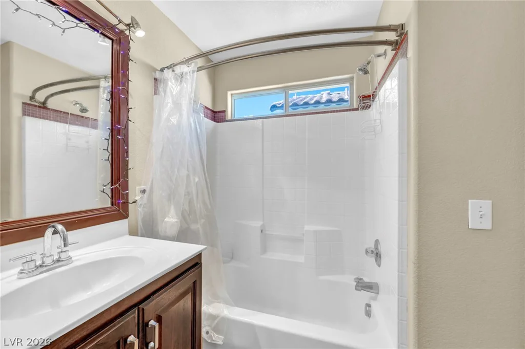 8924 Jennifer Anne, Las Vegas, NV 89149
