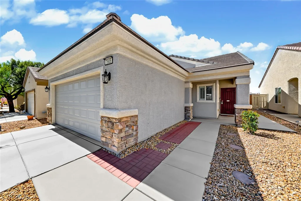 7905 Lily Trotter, North Las Vegas, NV 89084