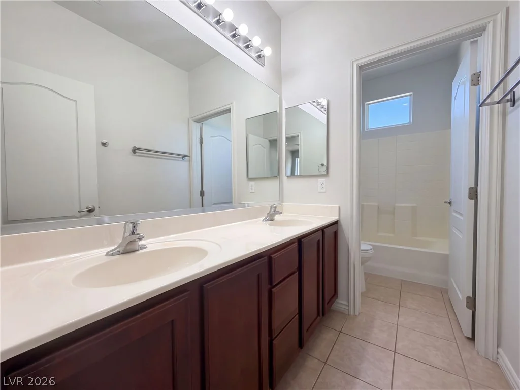 2843 Dunnottar, Henderson, NV 89044