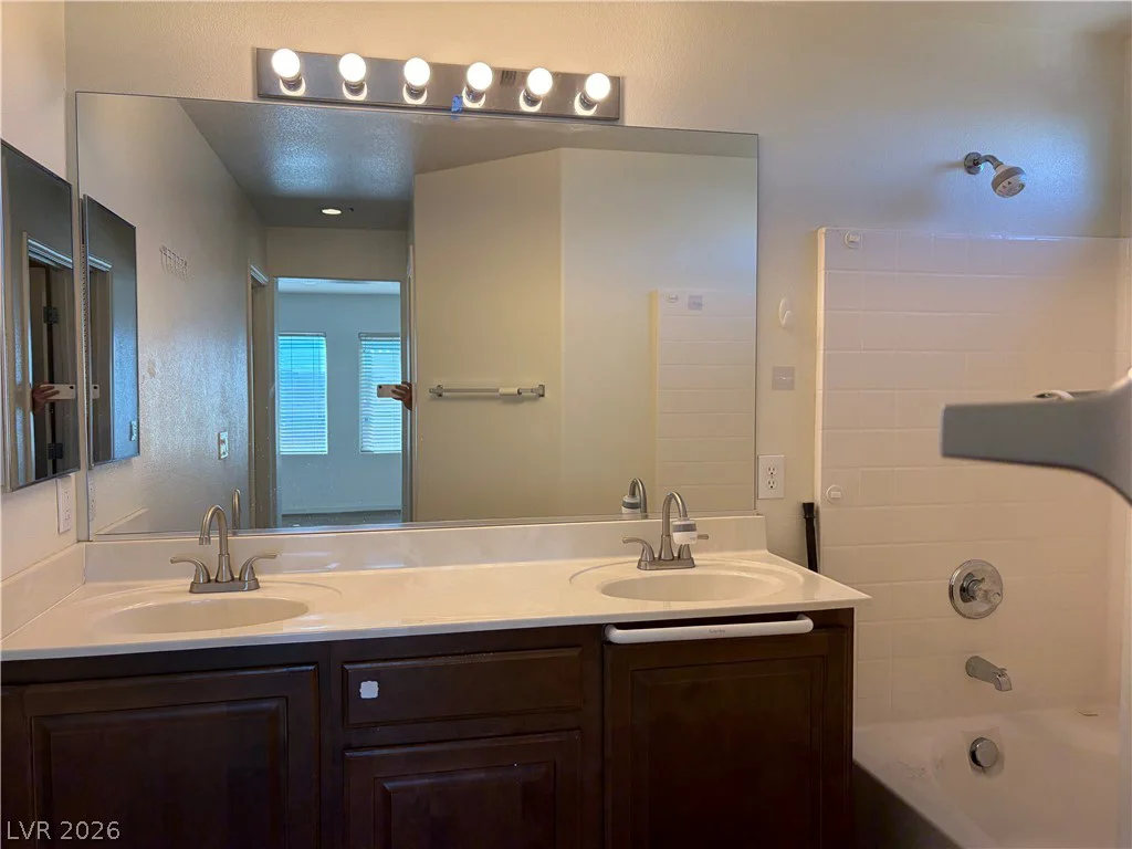 8673 Pico Grande, Las Vegas, NV 89147