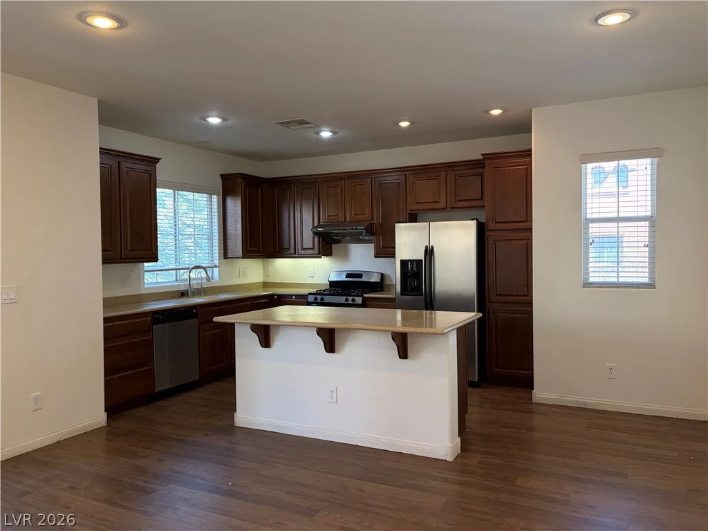 8673 Pico Grande, Las Vegas, NV 89147