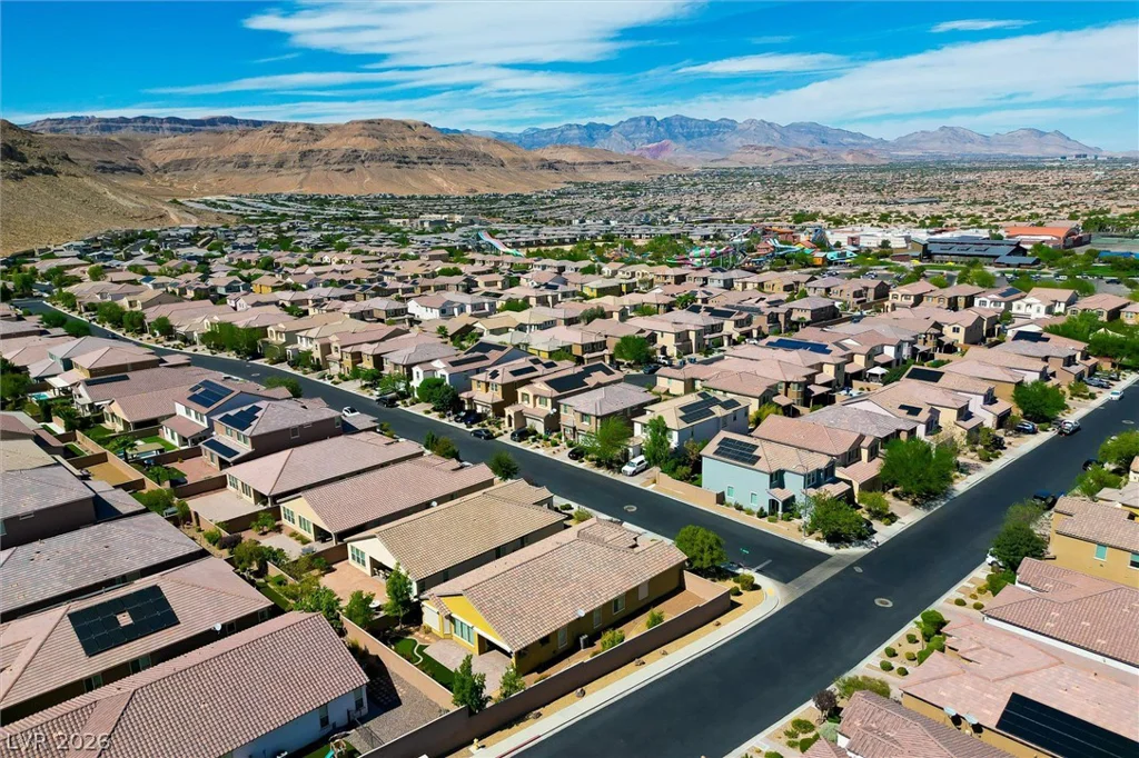 9471 Wild Valley, Las Vegas, NV 89148