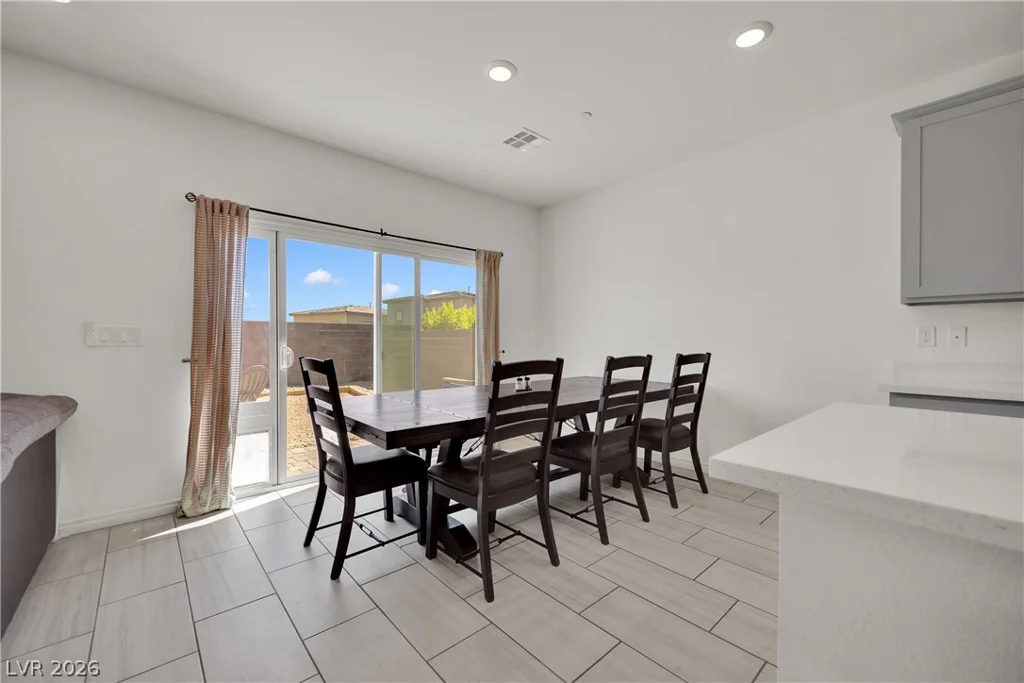 9702 Harper Edge, Las Vegas, NV 89143