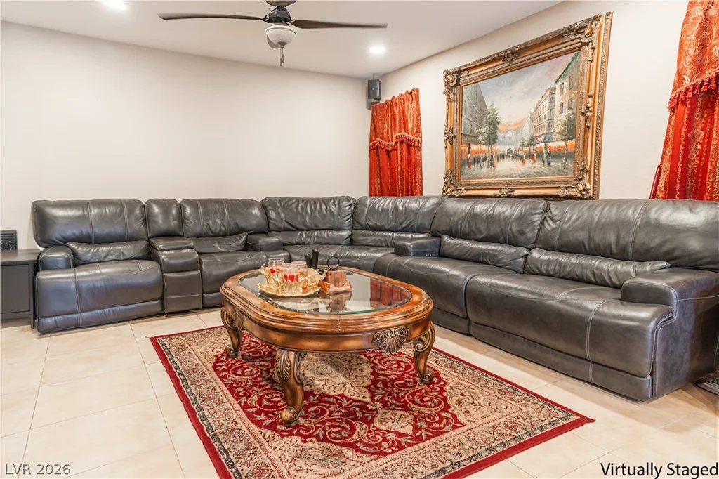 8867 Bonneville Peak, Las Vegas, NV 89148