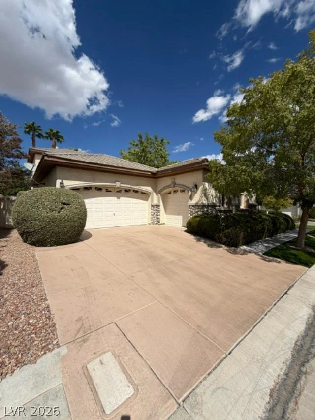 9312 Fontainbleu, Las Vegas, NV 89145