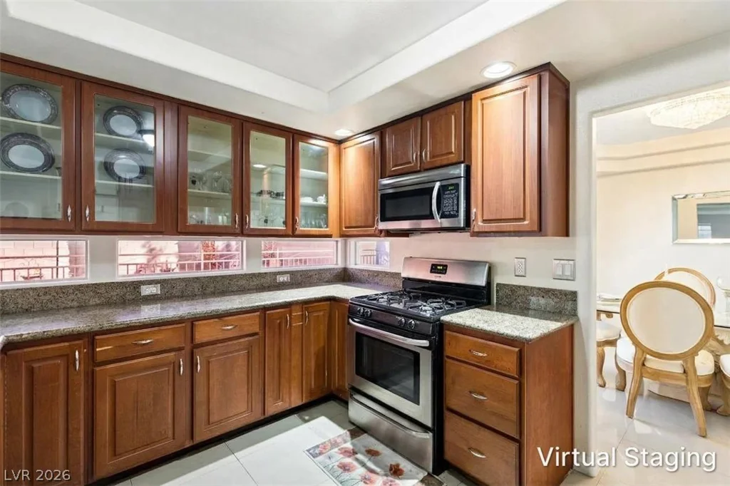 8500 Gilmore, Las Vegas, NV 89129