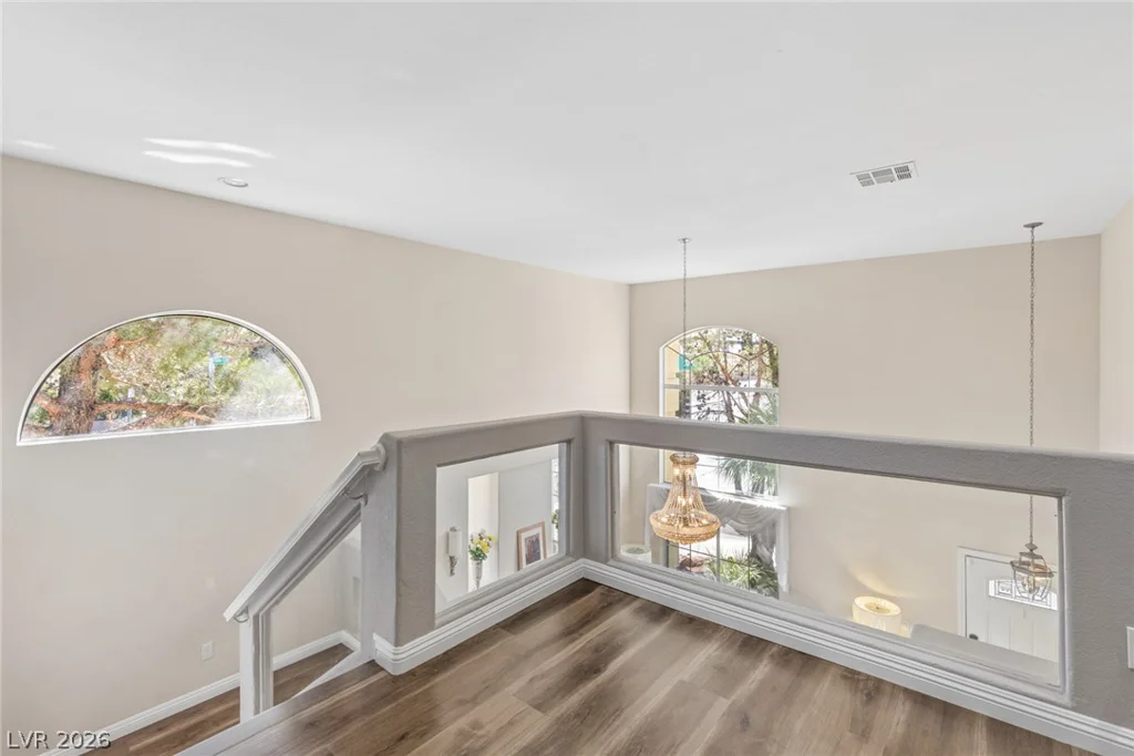 8500 Gilmore, Las Vegas, NV 89129