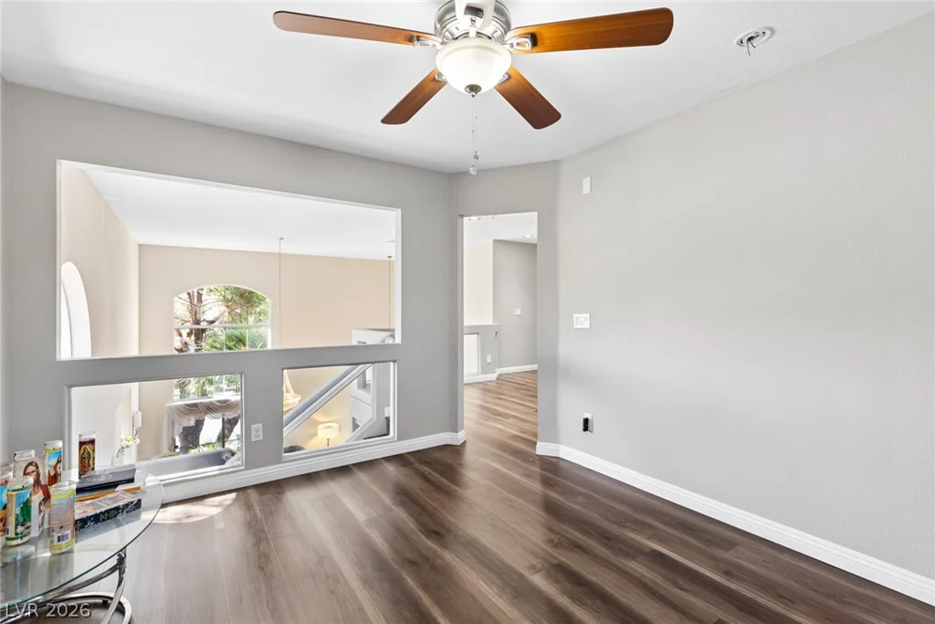 8500 Gilmore, Las Vegas, NV 89129