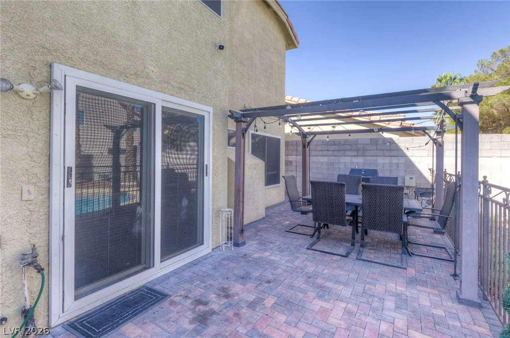 8500 Gilmore, Las Vegas, NV 89129