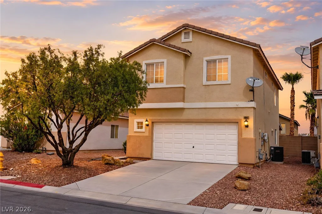 8842 Sacred Falls, Las Vegas, NV 89148