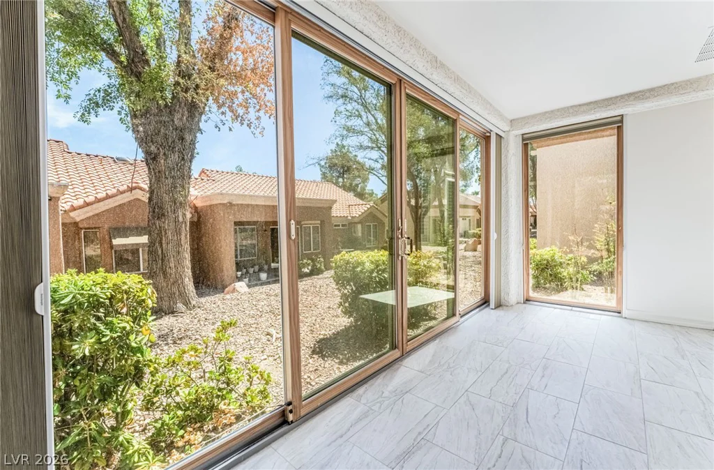 2520 Palmridge, Las Vegas, NV 89134
