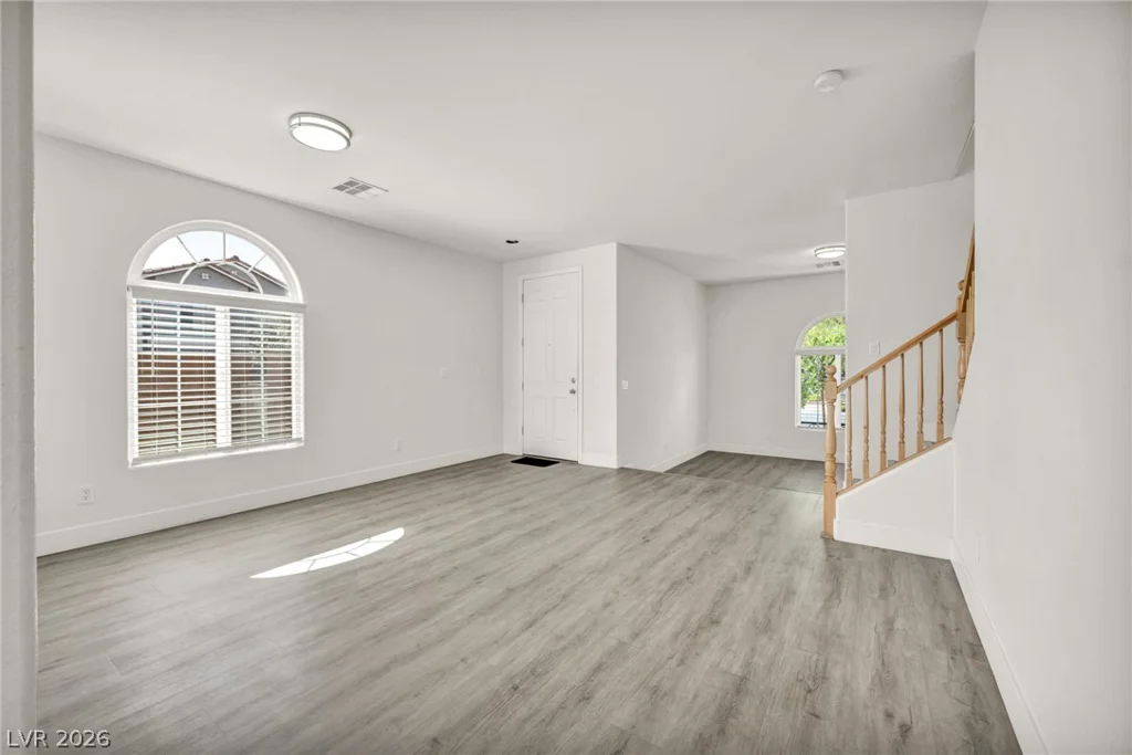 8900 Ochoa, Las Vegas, NV 89143