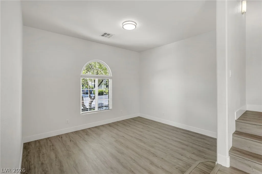 8900 Ochoa, Las Vegas, NV 89143