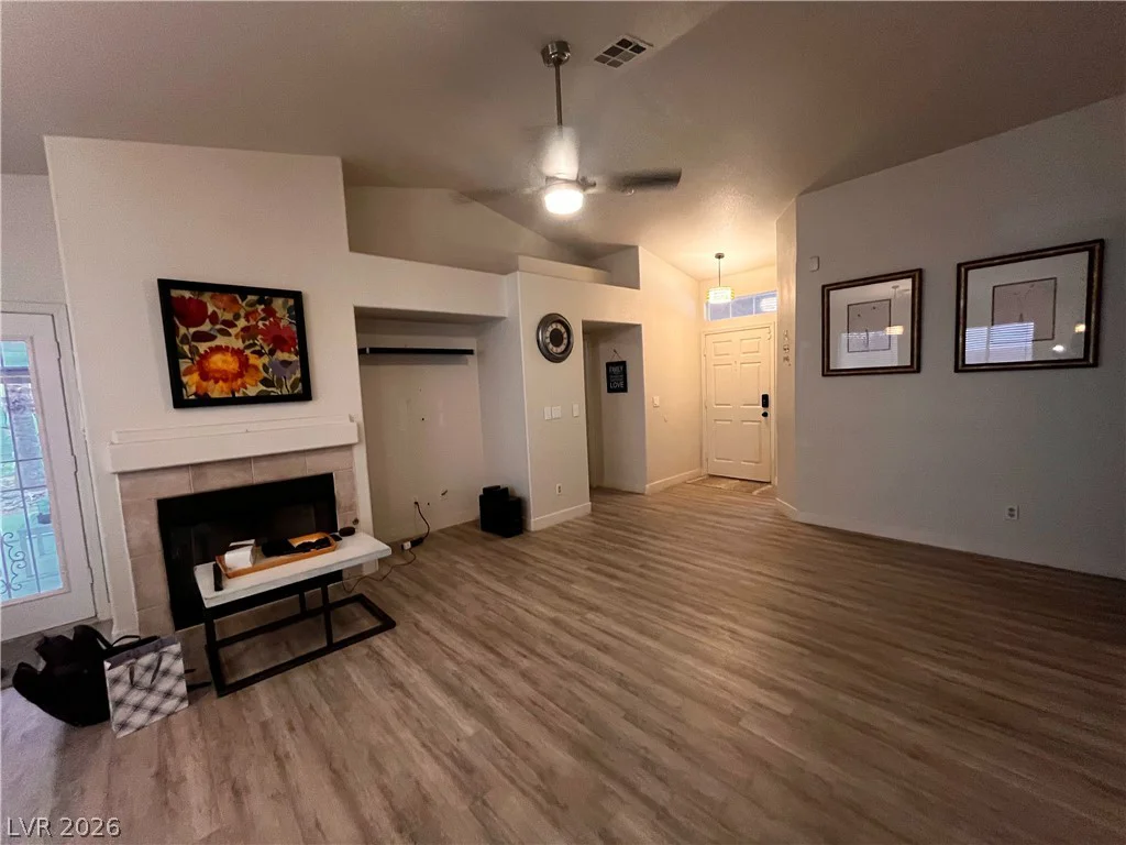 932 Rainbow Rock, Las Vegas, NV 89123