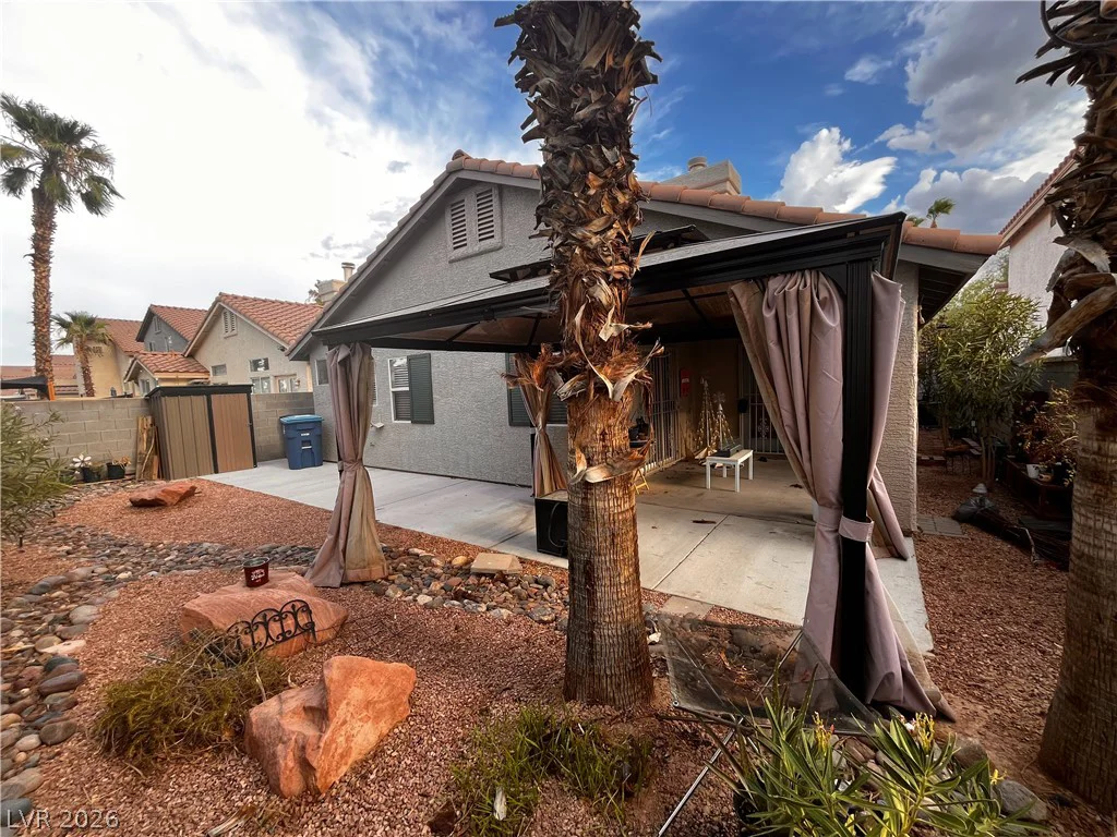 932 Rainbow Rock, Las Vegas, NV 89123