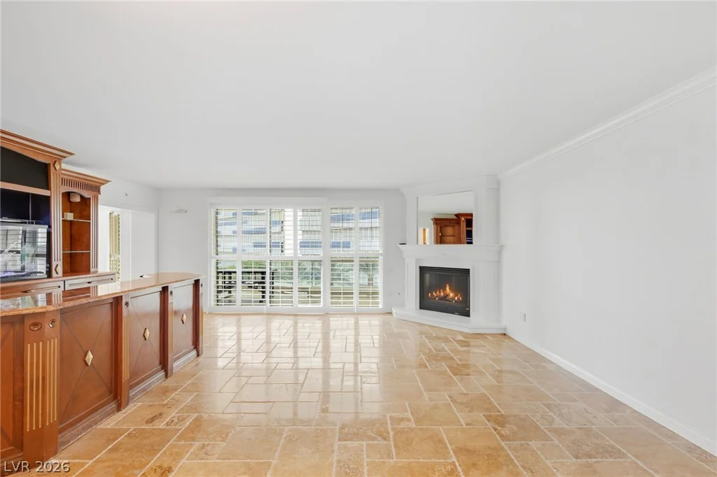 2747 Paradise, Las Vegas, NV 89109