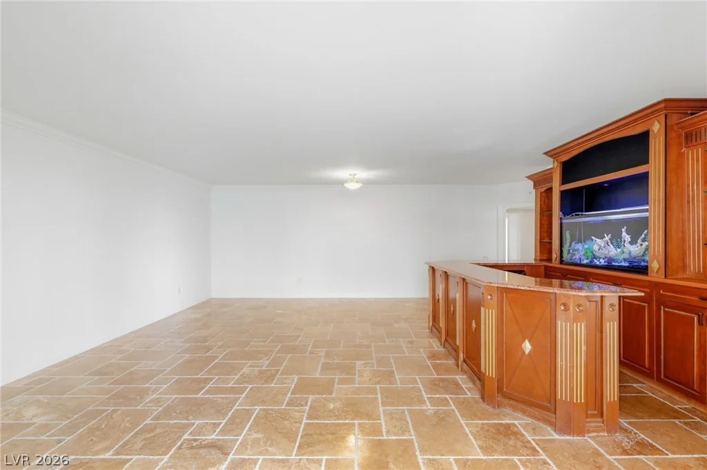 2747 Paradise, Las Vegas, NV 89109
