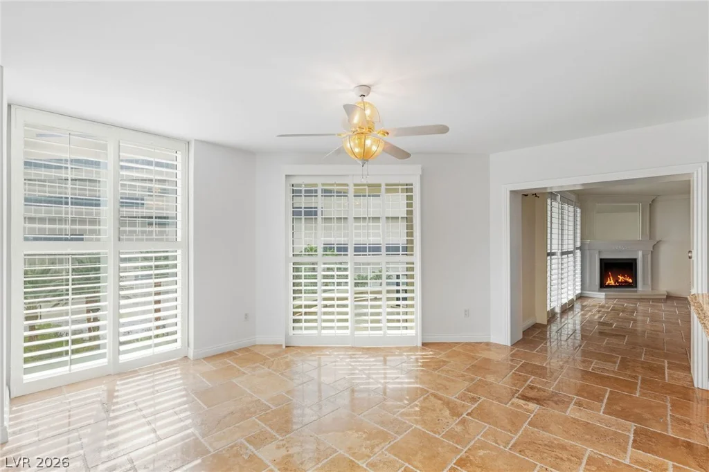 2747 Paradise, Las Vegas, NV 89109