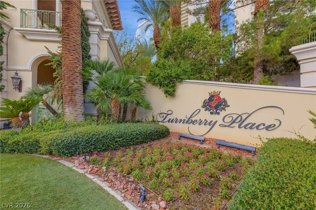 2747 Paradise, Las Vegas, NV 89109